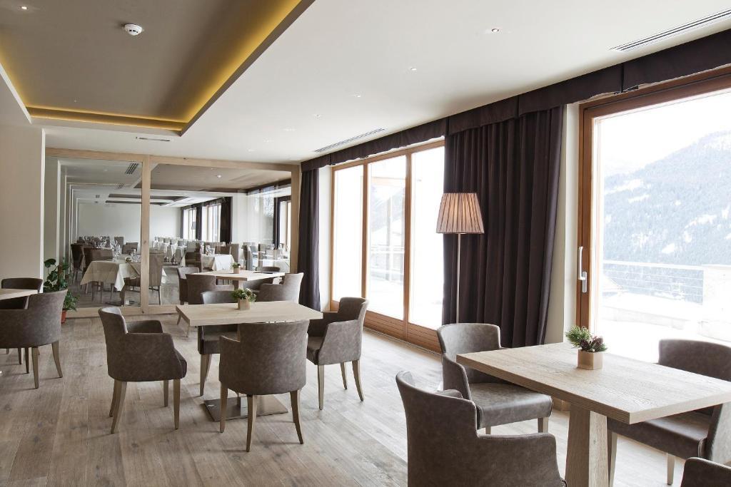 Design & Suite Hotel Ciarnadoi Vigo di Fassa Eksteriør bilde